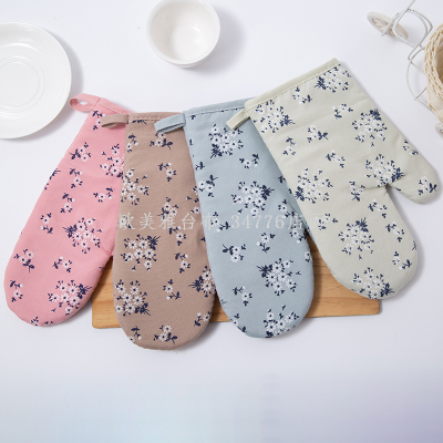 Factory Direct Sales Baking Microwave Oven Gloves Oven Heat Insulation Gloves Anti-Scald Cotton and Linen Floral Printed Thickening Gloves