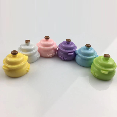 New Mini Small Milk Boiling Pot Casserole Resin Small Simulation Candy Toy Children's Playground Toy Ornament Wholesale