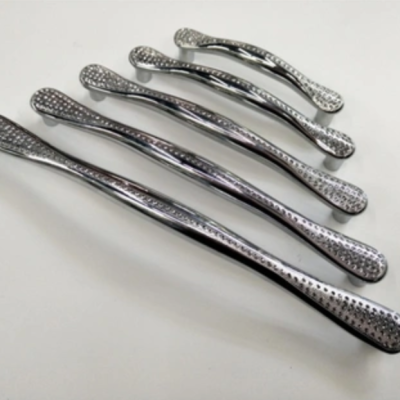 Yiwu Good Goods Specializing in the Production of Zinc Alloy and Other Materials Cabinet Furniture Handle