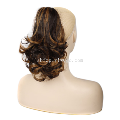 Clip-on Wig Ponytail Women's Short Big Wave Fluffy Curly Hair Ponytail Natural Claw Clip Matte Chemical Fiber Hairpiece