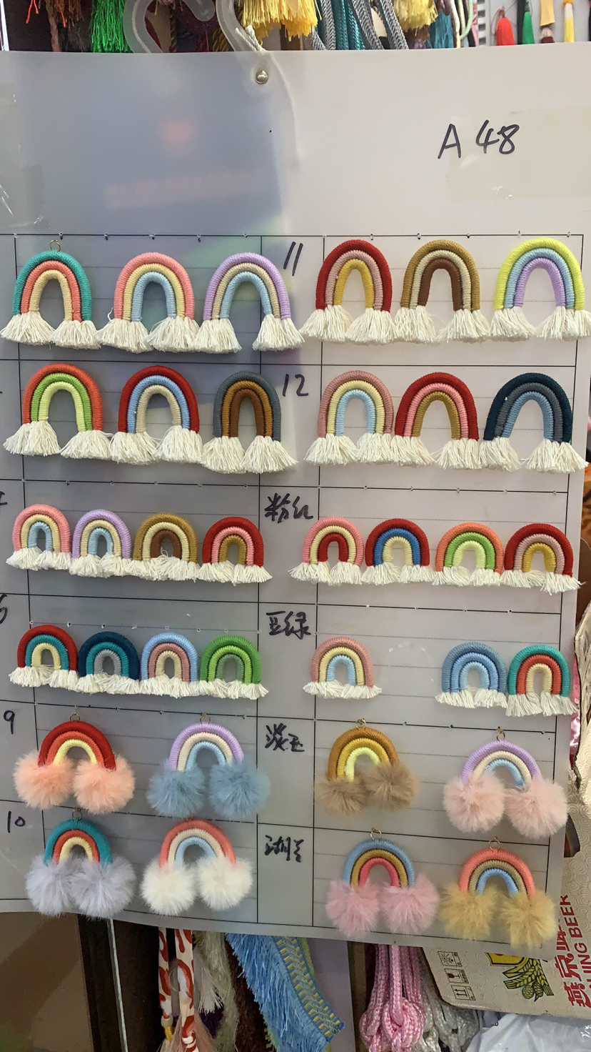 爆款促销流苏穗子，彩虹流苏吊坠，汽车挂件，钥匙扣挂件