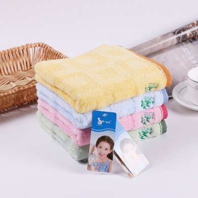 Hot sale 100% cotton face towel bamboo material  towel embroidered bamboo leaves towel