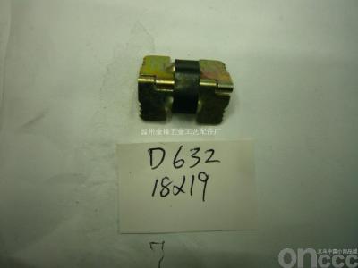 Hinge D632