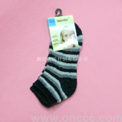 Striped feather yarn ladies socks