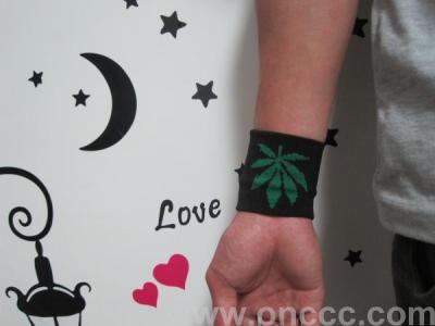 Cannabis leaf patterned knit cuff personality leaves wristbands unisex style black sweatband event promotional wristbands
