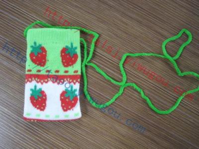 Bi-color card wow Iraq with Strawberry patterns knitting digital products protect fresh style Jacquard pattern new phones customized package of Strawberry variety of styles, pattern cell phone bag