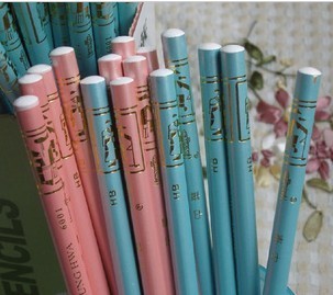 Fashion beautiful lovely printed wooden pencil