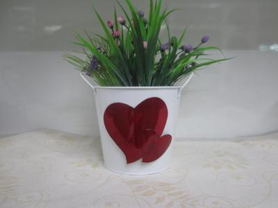 Ou, wrought iron love flower pot 