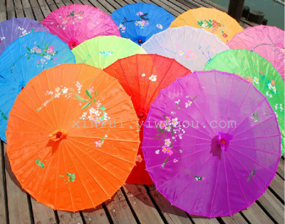 Factory direct selling creative silk umbrella dance umbrella acting umbrella adult use umbrella.