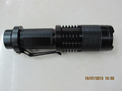 5104B scalable focusing flashlights rechargeable compact flashlight