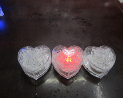 Heart-Shaped Colorful Luminous Ice Wedding Christmas Summer Emotional Couple Gifts (Heart-Shaped Ice Cube)