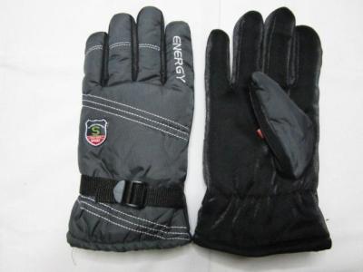 The factory supply cotton glove men's fashion warm ski gloves with extra thick windproof electric gloves.