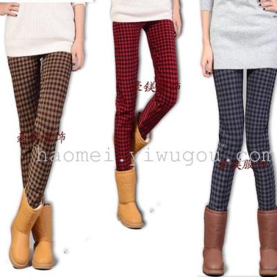 Haomei clothing factory direct wholesale warm pants Footless Plaid trousers wholesale retail