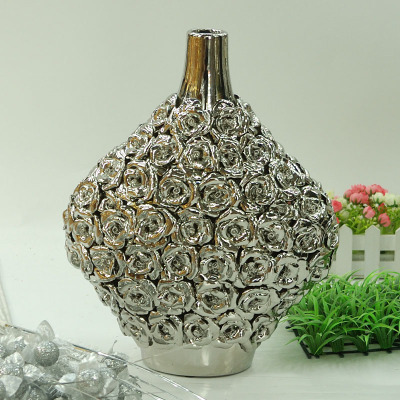 Gao Bo Decorated Home Simple stylish modern ceramic vase of roses hand-squeeze the flower crafts