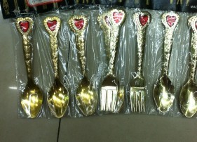 Big peach gold - plated fork spoon Western tableware electroplated stainless steel