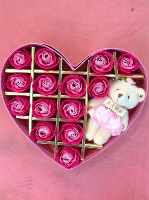 14 soap flowers with diamond bear gift box