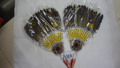 Yiwu xinrui fan factory has long supplied gossip fan [traditional handmade] feather fan kongming fan.
