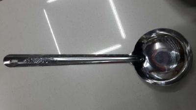 Stainless steel cutlery, small kitchenware, Western knife, fork, spoon.