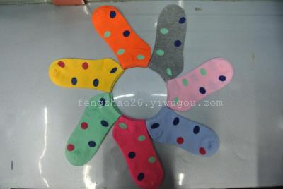 Wholesale supply of single female socks cotton socks boat socks socks dots explosion