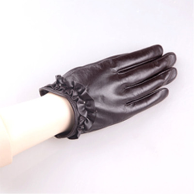 Hundreds of Tiger gloves wholesale. women's Sheepskin gloves. car driving gloves