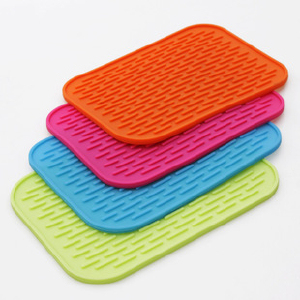 New multifunctional creative Candy-colored silicone mat QQ