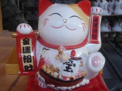 Lucky cat beckoning genuine electric ceramic products 8 lucky cat beckoning cats factory outlet