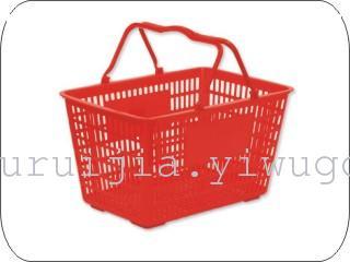 Large flat-bottomed shopping basket