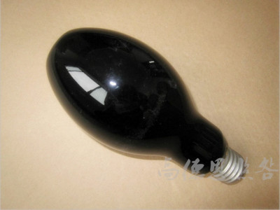 Black mercury lamp