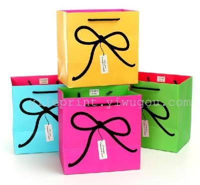 Classic gift bags luxury gift bags gift bag bow cartoon series gift bag shopping bag
