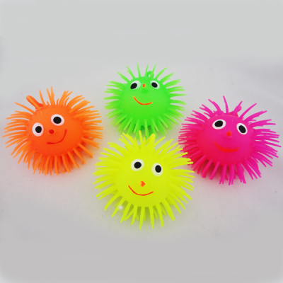 Manufacturer direct selling 10cm smile glitter wool ball gift toys