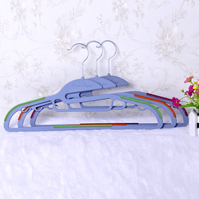 Factory direct wet or plastic anti-skid seamless coat hangers clothes hanger rack clothing store wholesale