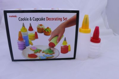Squeeze plastic cream floral framed precisely Zui Cake molds, cookie decorating baking tools