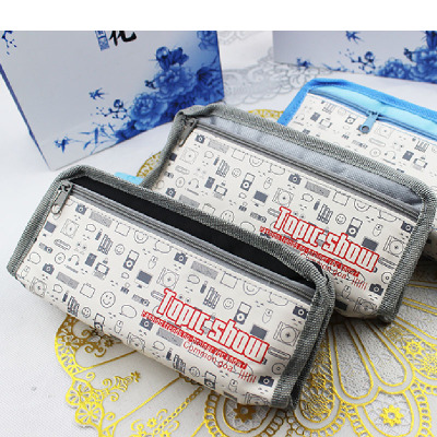 YY908 factory direct rural fresh cartoon double zipper pen bag wholesale