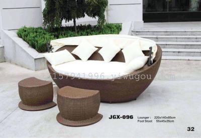 Outdoor Home Furniture Rattan Imitated Rattan Bed Terrace Large round Bed Villa Courtyard Beach Bed Luxury Bed 