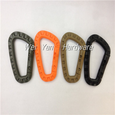 Plastic d carabiner gossip carabiner