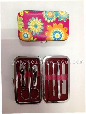 Low price 7 piece beauty condom packed, affordable beauty kits, personal care manicure set