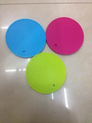 Silicone cellular insulation pad silicone pad