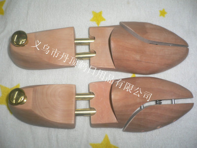 Wooden Tool to Make Shoes Bigger Tool to Make Shoes Bigger Shoe Stretcher Wooden Shoe Support Shoe Stretcher Pine Shoe Stretcher Copper Head Shoe Stretcher