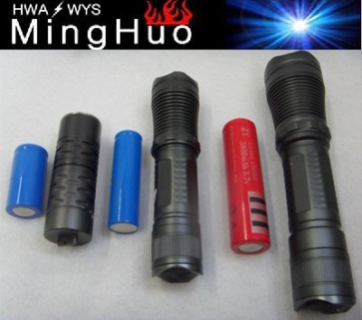 Mini flashlight Q5 M611 flashlight strong light flashlight no.7 an LED flashlight