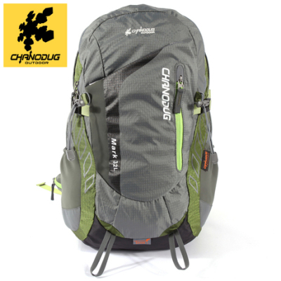 Sanodoji outdoor bag hiking bag 32L multi-functional backpack.