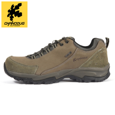 Sanodoji outdoor mountaineering shoes for summer waterproof and breathable hiking shoes.