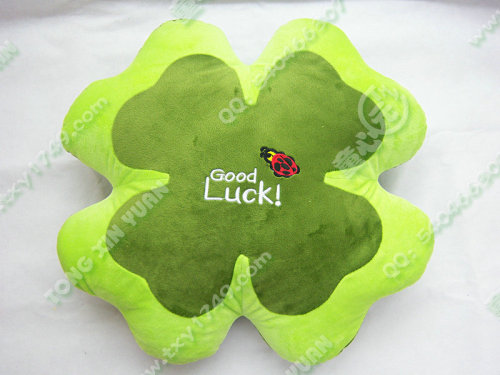 factory direct sales lucky four-leaf clover cushion household supplies mixed batch plush toy pillow