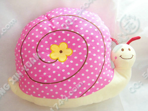 Factory Direct Wholesale Genuine Cartoon Printed Polka Dot Cloth Snail Cushion Fashion Household Goods Mixed Batch 