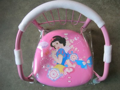 Fashion children's chairs, and old baby singing baby chair 2-5 like stool.
