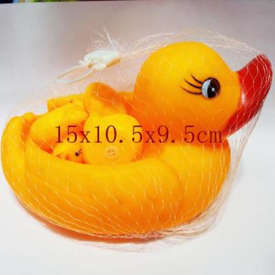 Vinyl Toys splashing duck nets duck