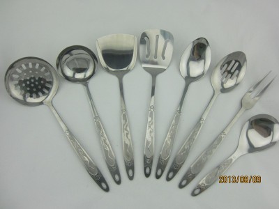 Stainless steel tableware and kitchenware