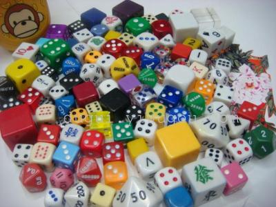 Supply plastic dice, acrylic sieve, resin swing, wood dice, spot and custom