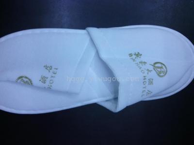 Factory direct selling plush hotel disposable slippers price concessions