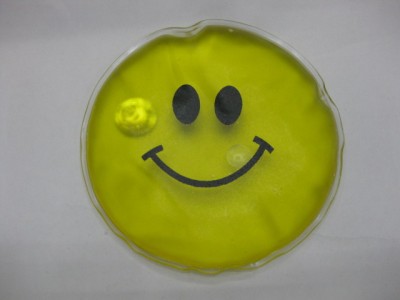 Limousine a small piece of metal fever smiley hot Po 12*12CM 3 seconds of spontaneous heating products