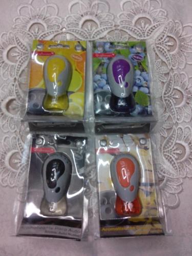 single car vent perfume （4 flavors）